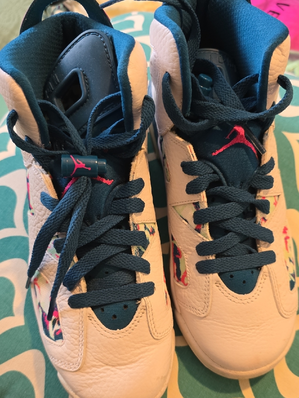 Air Jordan 6 Retro GS 'Green Abyss'